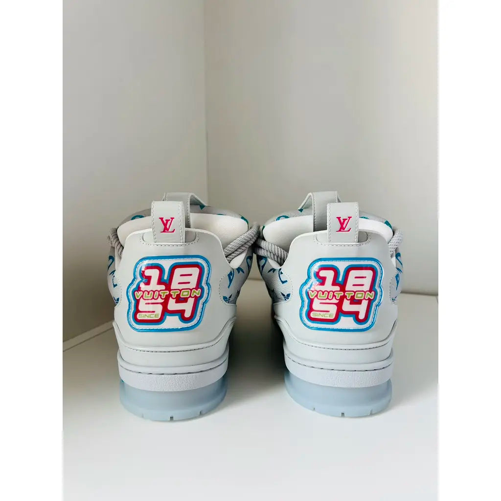 LOUIS VUITTON SNEAKER